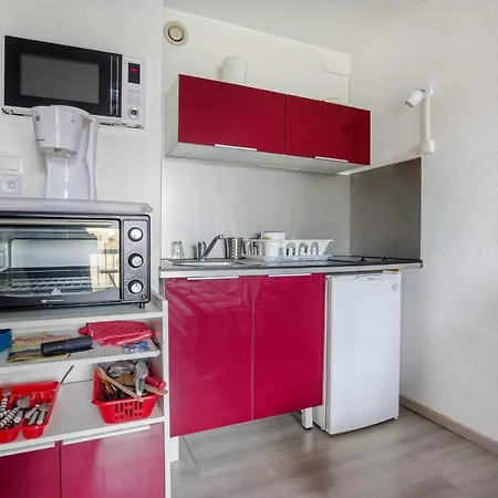 Apt In The Centre Апартаменты